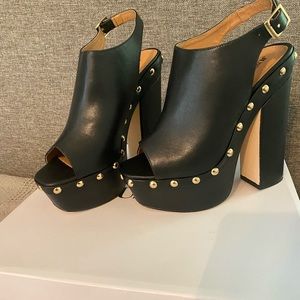 JUSTFAB clog open toe bootie
